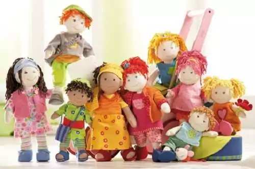 A importância das bonecas na vida das crianças