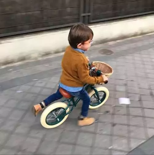 Porquê Uma Bicicleta Sem Pedais? - Companhia dos Brinquedos