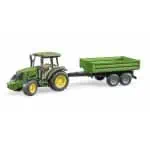 Trator John Deere 5115M com atrelado