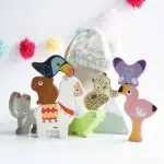Animais dos Andes em Madeira